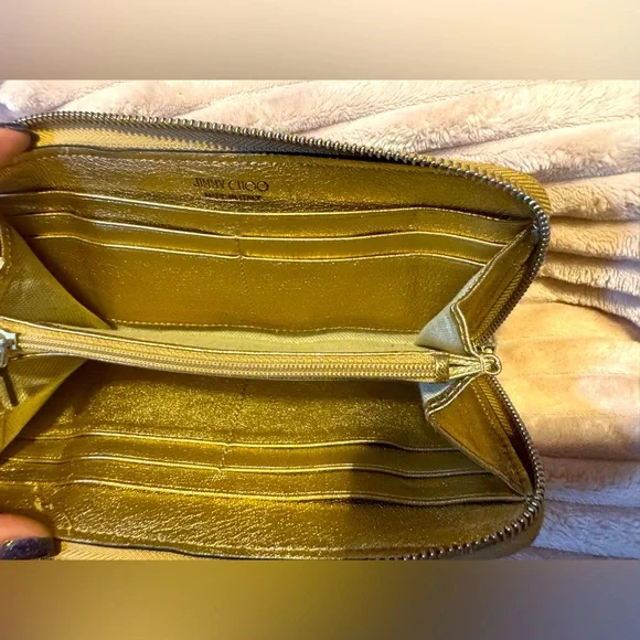Jimmy Choo Long Wallet Filipa Star-Embossed Gold Metallic Authentic Discontinued - Picture 8 of 11